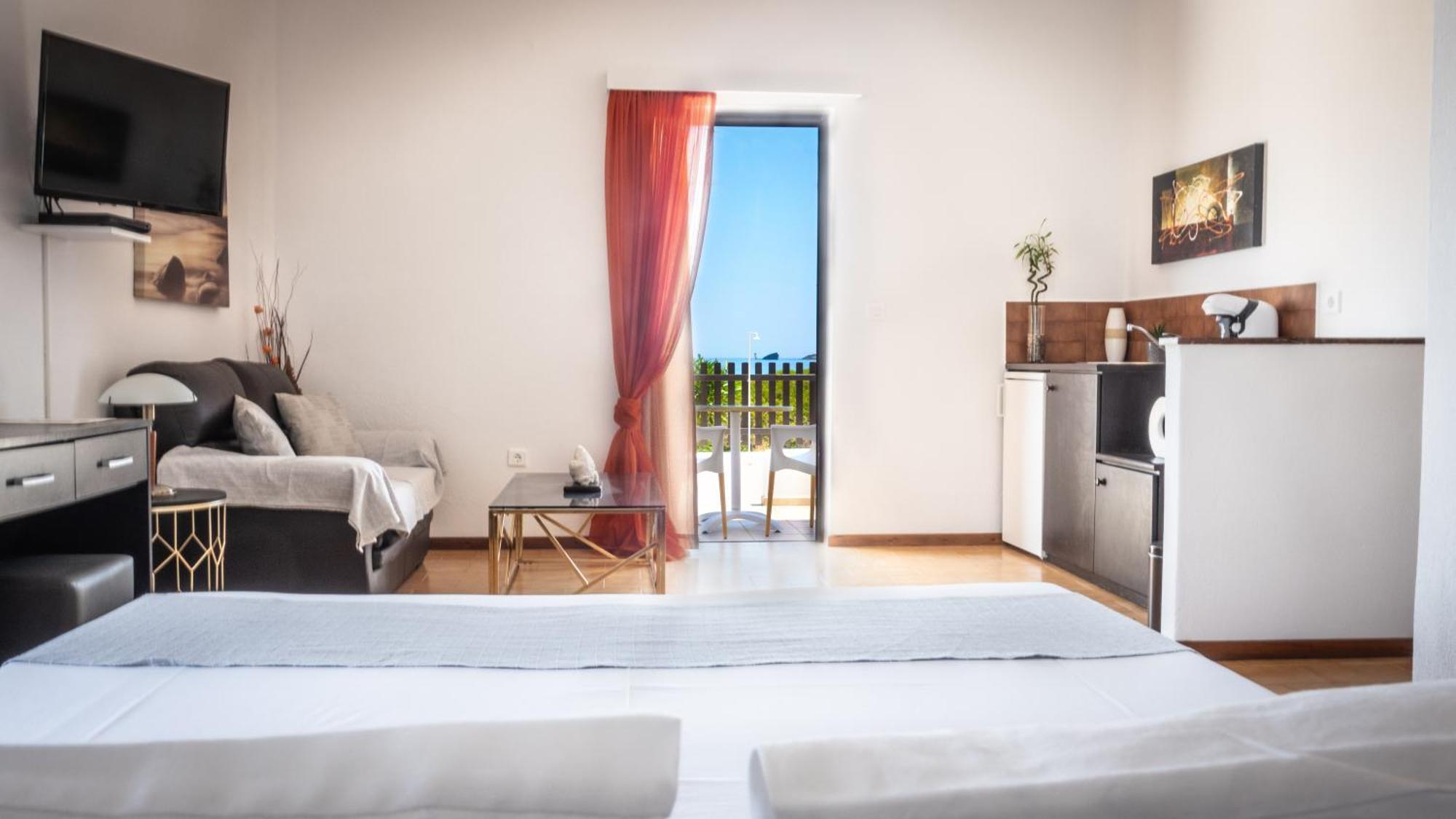 Porto Diakofti Hotel Ngoại thất bức ảnh