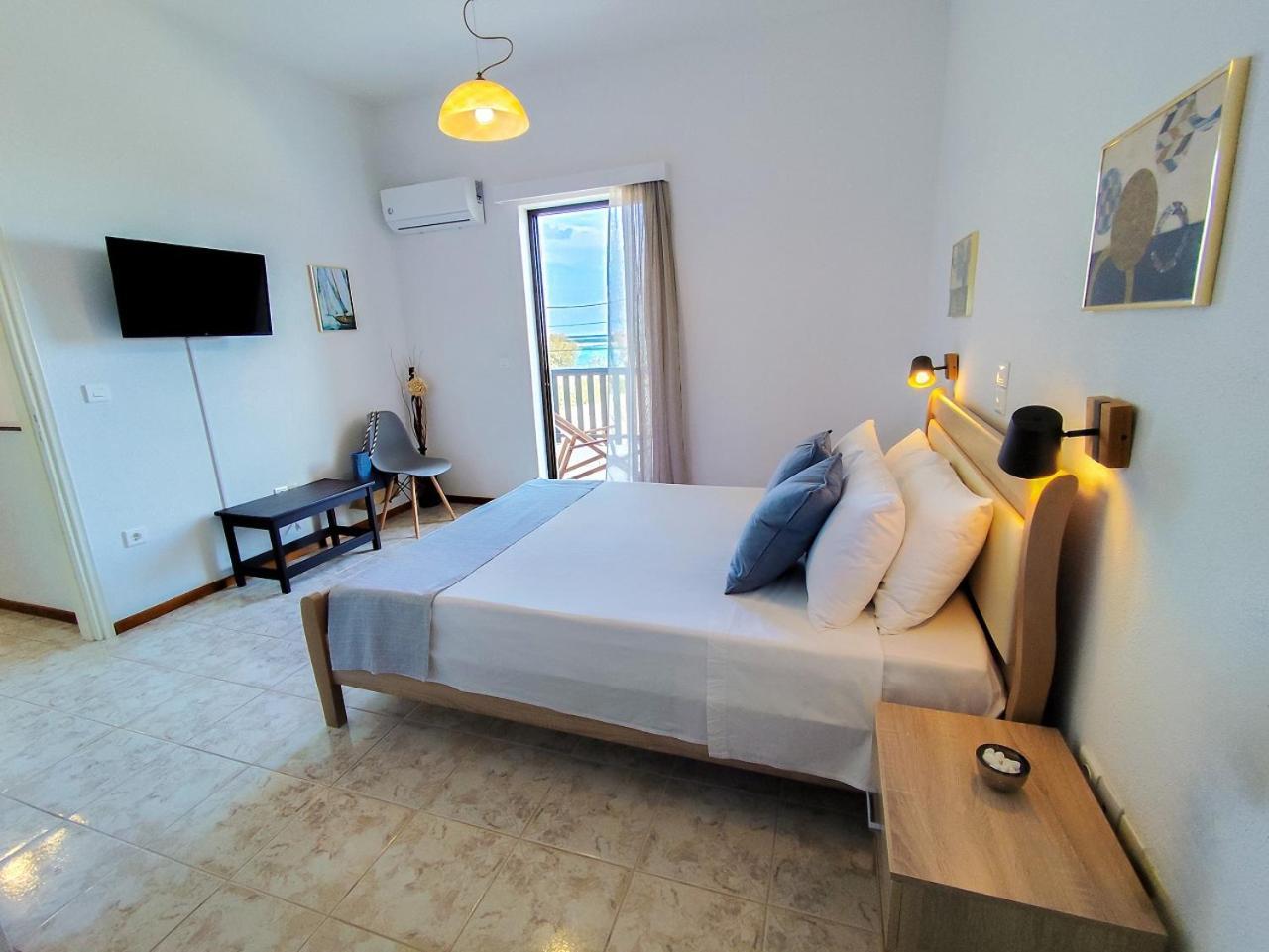 Porto Diakofti Hotel Ngoại thất bức ảnh